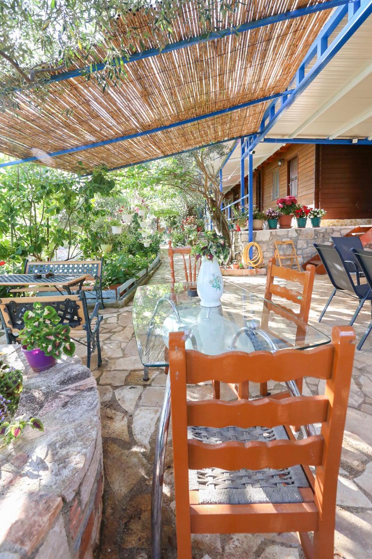 Holiwood Μοτέλ Χειμάρρα Εξωτερικό φωτογραφία