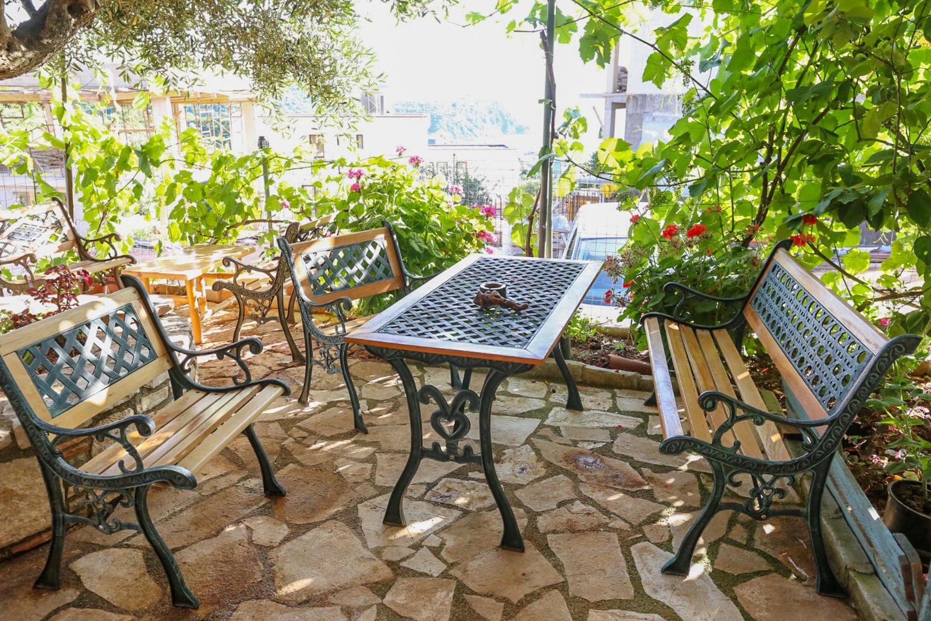 Holiwood Μοτέλ Χειμάρρα Εξωτερικό φωτογραφία
